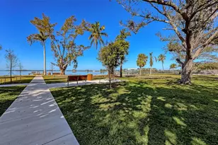 7603 Alhambra Dr, Bradenton, FL 34209 - Photo 47