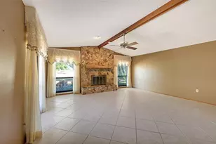 7603 Alhambra Dr, Bradenton, FL 34209 - Photo 9