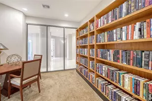 340 S Palm Ave, Sarasota, FL 34236 - Photo 59