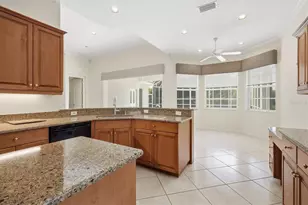 7340 St Georges Way, University Park, FL 34201 - Photo 17