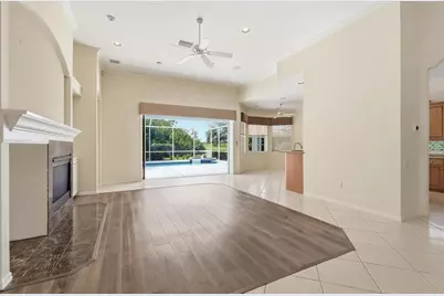 7340 Saint Georges Way, University Park, FL 34201 - Photo 13