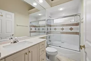 7340 St Georges Way, University Park, FL 34201 - Photo 29