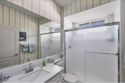 8684 Woodbriar Drive, Sarasota, FL 34238 - Photo 21