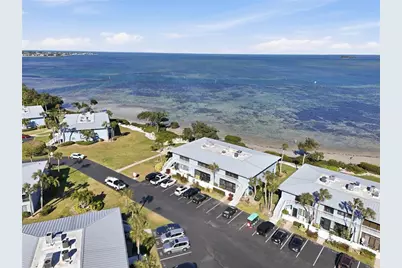 600 Manatee Avenue #212, Holmes Beach, FL 34217 - Photo 3