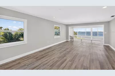 600 Manatee Avenue #212, Holmes Beach, FL 34217 - Photo 11