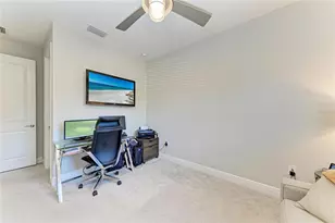 925 Crosswind Ave, Sarasota, FL 34240 - Photo 31