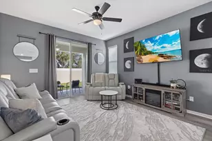 11617 Woodleaf Dr, Lakewood Ranch, FL 34211 - Photo 9