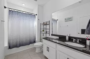 11617 Woodleaf Dr, Lakewood Ranch, FL 34211 - Photo 21