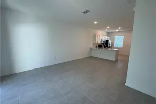 8720 Daybreak St, Sarasota, FL 34241 - Photo 7