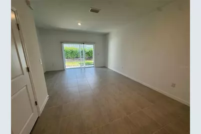 8720 Daybreak Street, Sarasota, FL 34241 - Photo 5