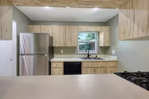 4969 Village Gardens Dr, Sarasota, FL 34234 - Photo 3