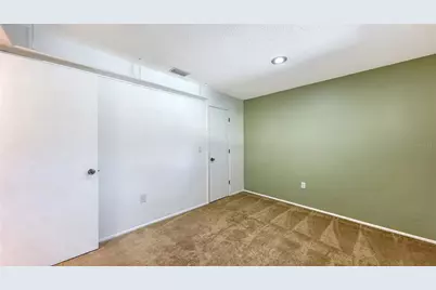 4969 Village Gardens Drive #52, Sarasota, FL 34234 - Photo 17