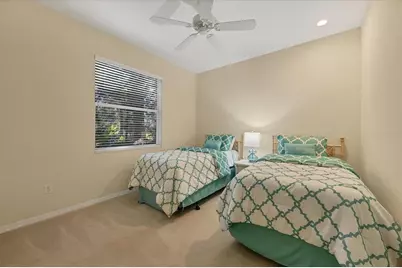 7072 Twin Hills Terrace, Lakewood Ranch, FL 34202 - Photo 23