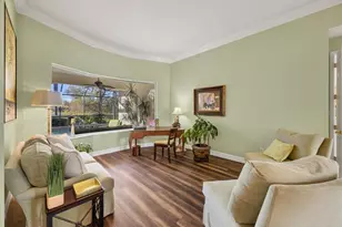 7072 Twin Hills Terrace, Lakewood Ranch, FL 34202 - Photo 9