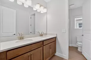 8517 Golden Dawn Ct, Sarasota, FL 34241 - Photo 23