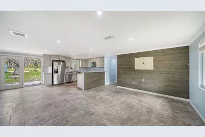 1203 Pineland Avenue, Venice, FL 34285 - Photo 3