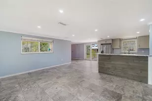 1203 Pineland Ave, Venice, FL 34285 - Photo 9