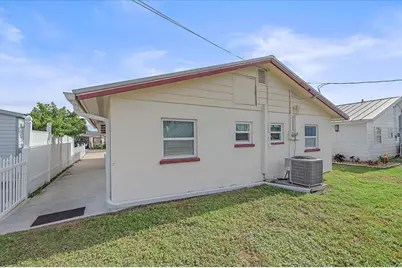 1260 Yoder Avenue, Sarasota, FL 34239 - Photo 7