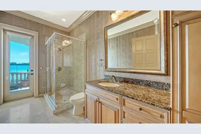 570 S Spoonbill Drive, Sarasota, FL 34236 - Photo 39