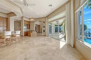 570 S Spoonbill Dr, Sarasota, FL 34236 - Photo 33