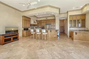 570 S Spoonbill Dr, Sarasota, FL 34236 - Photo 35