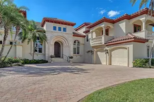 570 S Spoonbill Dr, Sarasota, FL 34236 - Photo 11