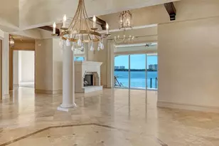 570 S Spoonbill Dr, Sarasota, FL 34236 - Photo 17