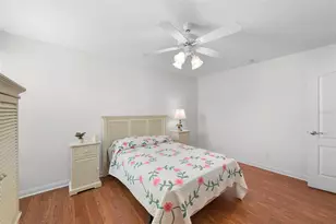 5840 Helicon Pl, Sarasota, FL 34238 - Photo 15