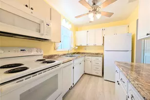 1830 Sunny Dr, Bradenton, FL 34207 - Photo 3