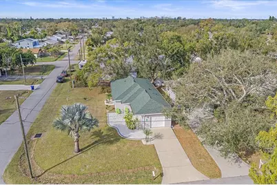 772 Locklear Avenue, Sarasota, FL 34237 - Photo 9