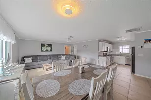 772 Locklear Ave, Sarasota, FL 34237 - Photo 23