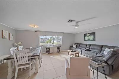 772 Locklear Avenue, Sarasota, FL 34237 - Photo 17