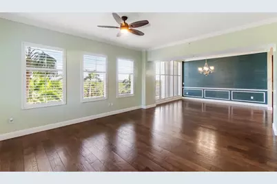 1300 Benjamin Franklin Drive #305, Sarasota, FL 34236 - Photo 9