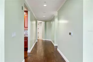 1300 Benjamin Franklin Dr, Sarasota, FL 34236 - Photo 27