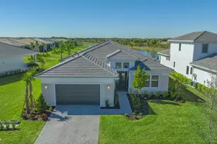 4521 Mondrian Ct, Sarasota, FL 34240 - Photo 3