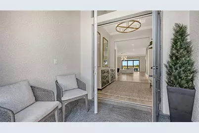 4521 Mondrian Court, Sarasota, FL 34240 - Photo 9