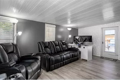 205 52nd Avenue Terrace E, Bradenton, FL 34203 - Photo 9