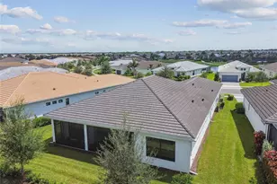 4952 Surfside Cir, Bradenton, FL 34211 - Photo 5