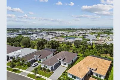 4952 Surfside Circle, Bradenton, FL 34211 - Photo 3