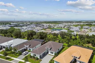 4952 Surfside Cir, Bradenton, FL 34211 - Photo 3