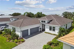 4952 Surfside Cir, Bradenton, FL 34211 - Photo 1