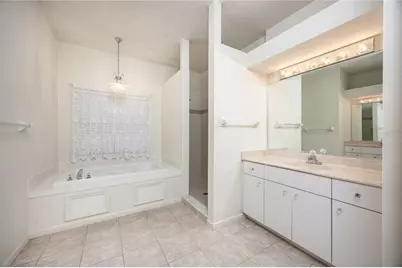 566 Oak Bay Drive, Osprey, FL 34229 - Photo 21