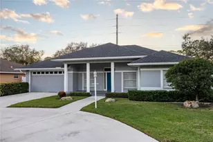 566 Oak Bay Dr, Osprey, FL 34229 - Photo 3