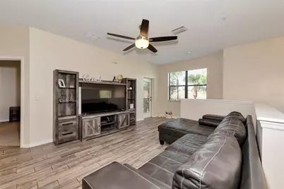 4134 Via Piedra Circle #2-204, Sarasota, FL 34233 - Photo 7