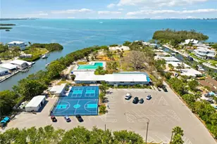 6723 Washington Pl, Bradenton, FL 34207 - Photo 3