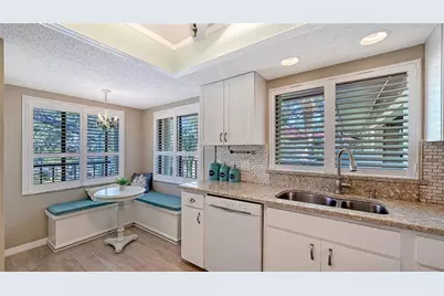 6466 Seagull Drive #322, Bradenton, FL 34210 - Photo 11