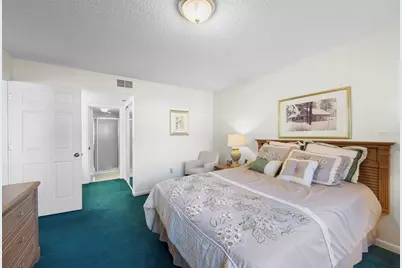 4310 46 Ave Avenue W #103, Bradenton, FL 34210 - Photo 9