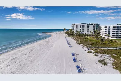 1485 Gulf Of Mexico Drive #303, Longboat Key, FL 34228 - Photo 29