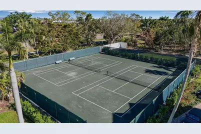 1485 Gulf Of Mexico Drive #303, Longboat Key, FL 34228 - Photo 37