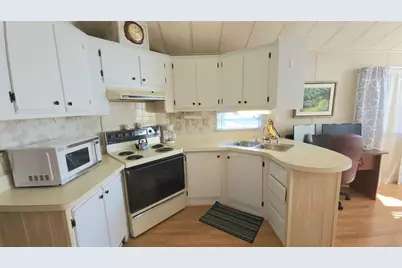 3333 26th Avenue E #1138, Bradenton, FL 34208 - Photo 13